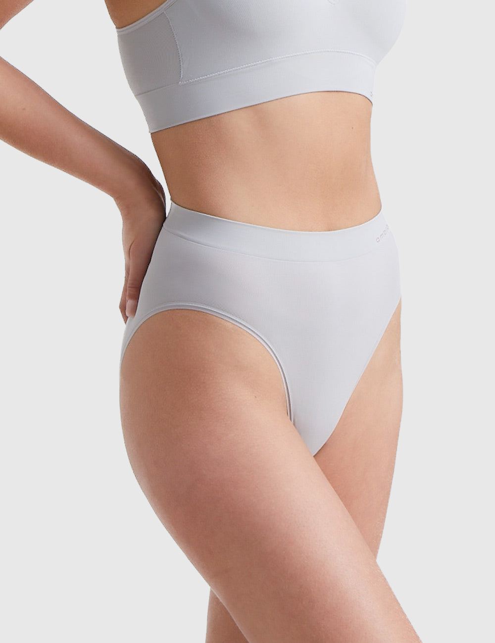 Bondi Bare Hi Cut - Cloud - Ambra Corporation