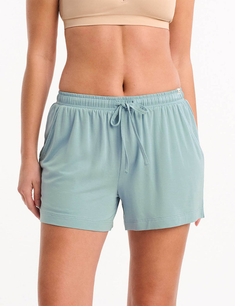 Relaxed Short - Moonstone