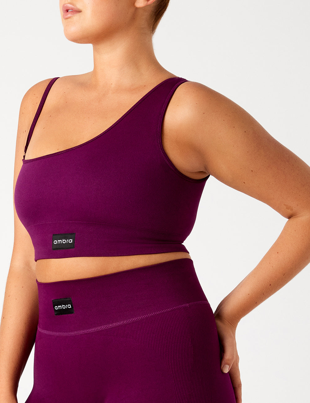 Sangria Ambra Move Asymmetric Crop  side